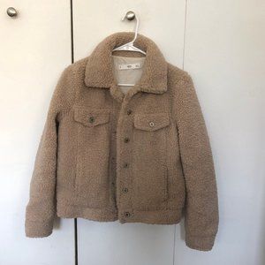 Mango fuzzy trucker jacket